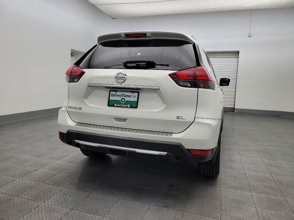 2017 Nissan Rogue in Glendale, AZ 85301 - 18071873 6