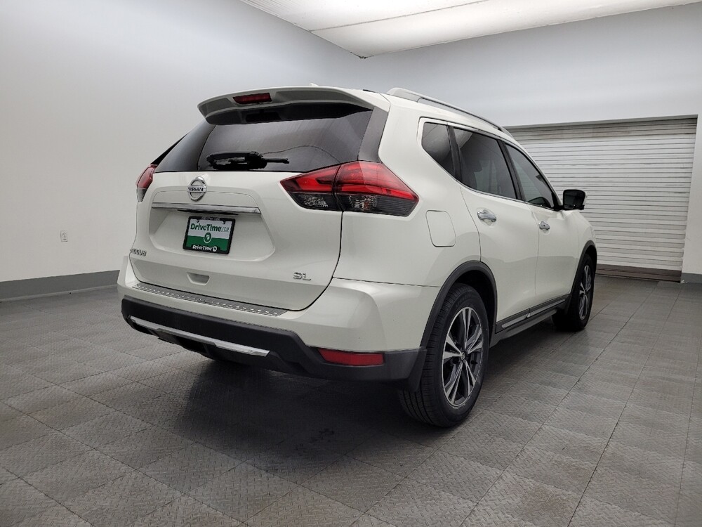 2017 Nissan Rogue in Glendale, AZ 85301 - 18071873 7