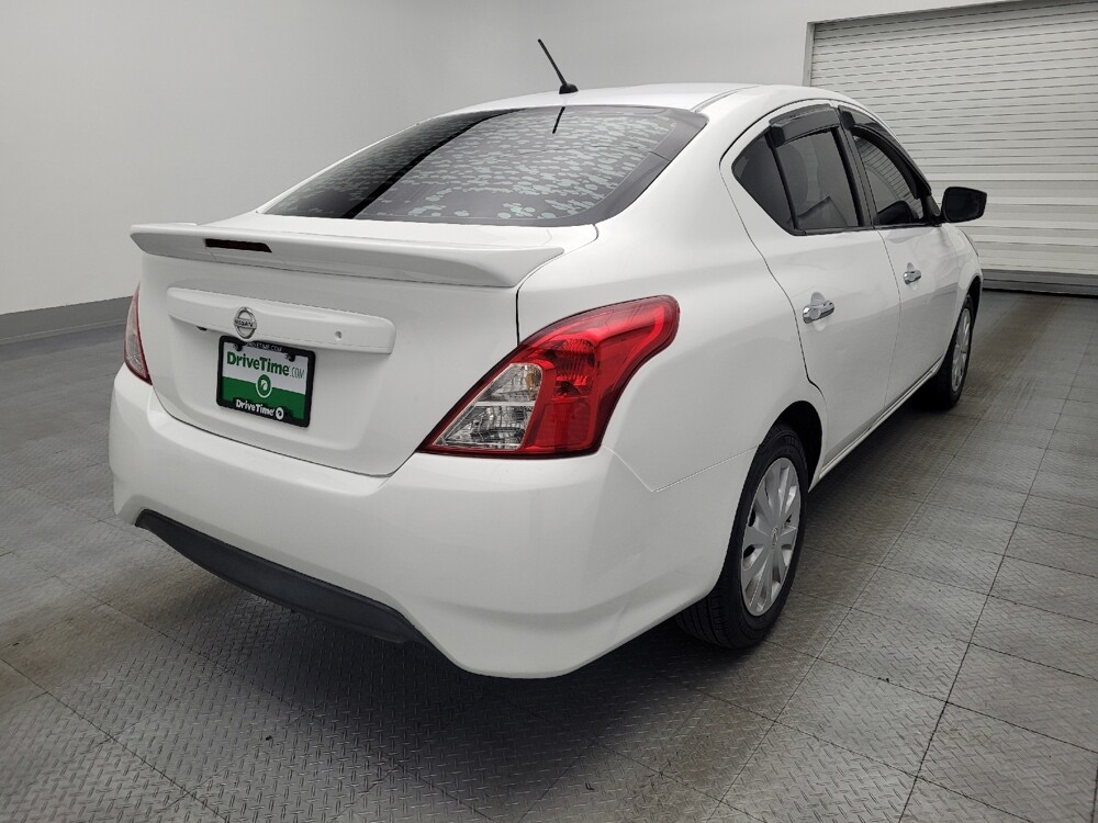 2018 Nissan Versa in Gainesville, FL 32609 - 18071910 9