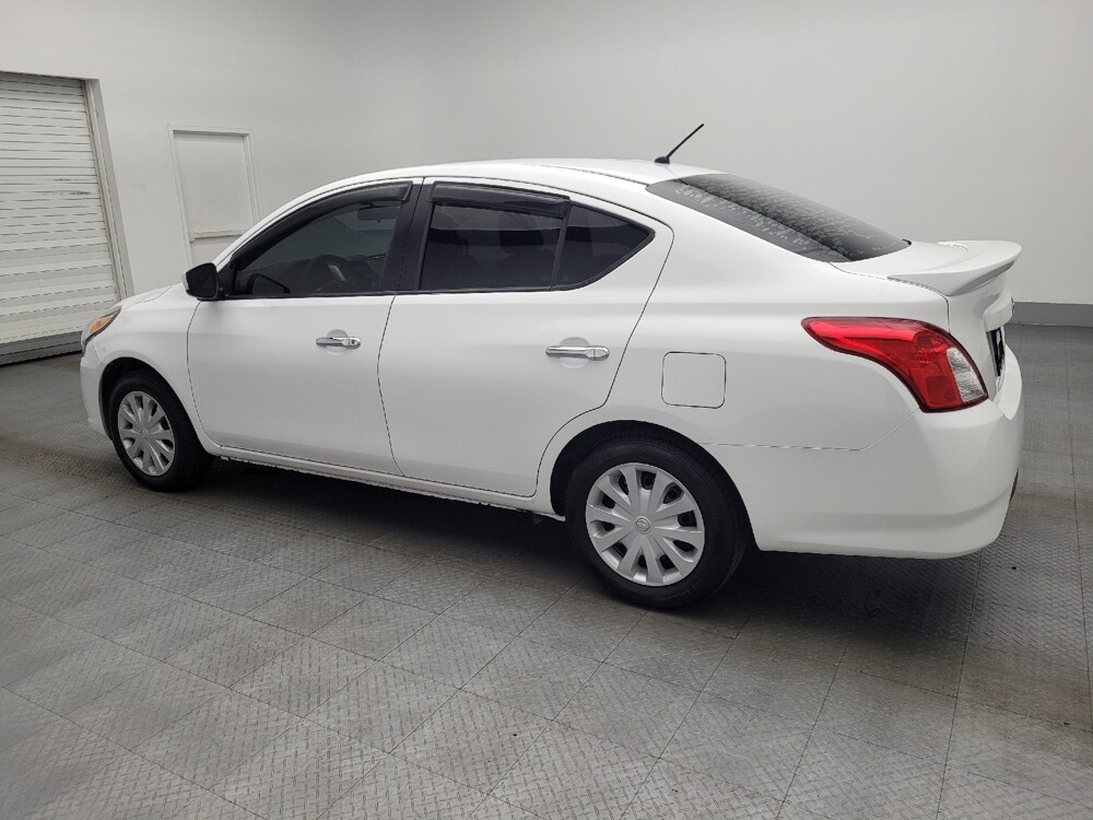 2018 Nissan Versa in Gainesville, FL 32609 - 18071910 3