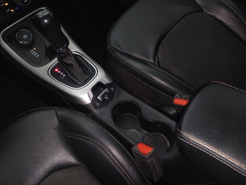 2018 Jeep Compass in Orlando, FL 32808 - 18071935 26