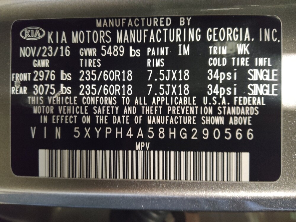 2017 Kia Sorento in Orlando, FL 32808 - 18071937 33