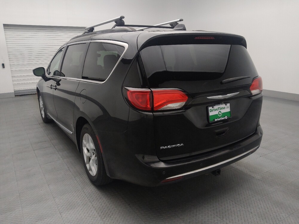 2017 Chrysler Pacifica in Jacksonville, FL 32210 - 18071948 5