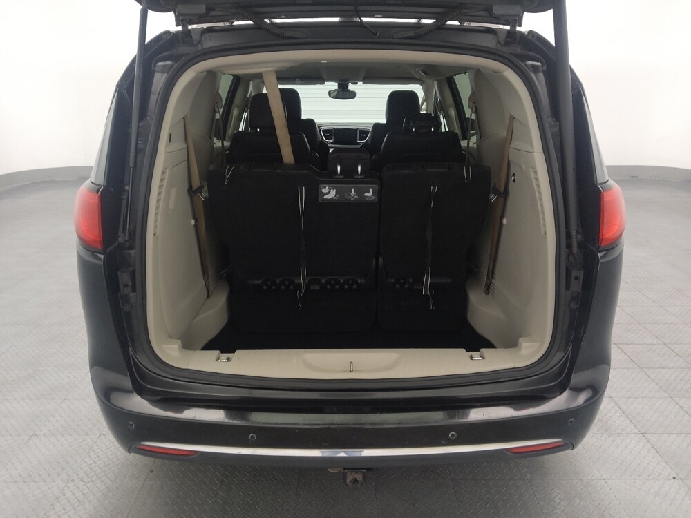 2017 Chrysler Pacifica in Jacksonville, FL 32210 - 18071948 29