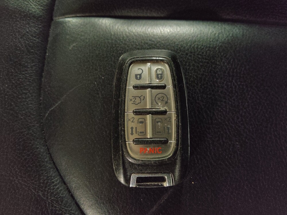 2017 Chrysler Pacifica in Jacksonville, FL 32210 - 18071948 32