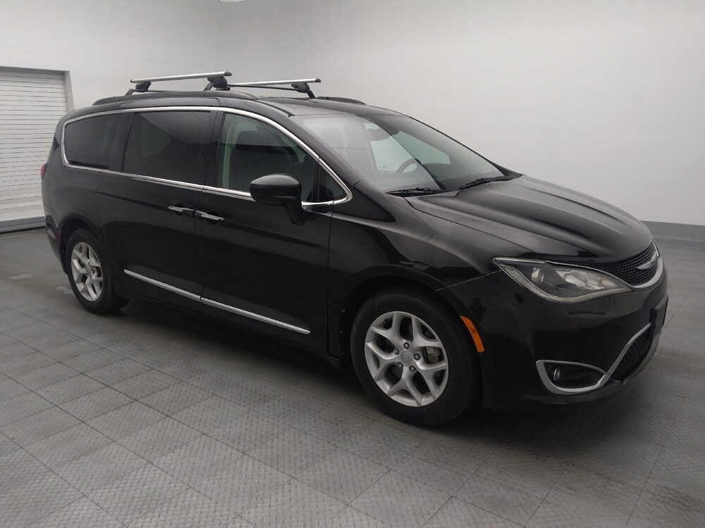 2017 Chrysler Pacifica in Jacksonville, FL 32210 - 18071948 11