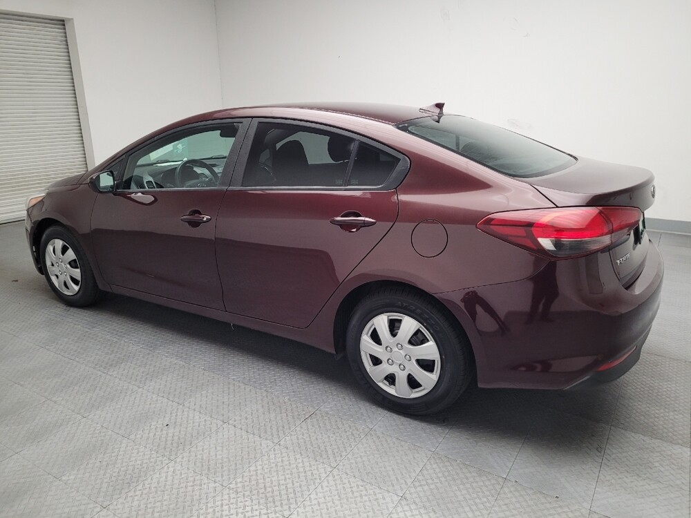 2017 Kia Forte in Montclair, CA 91763 - 18071970 3