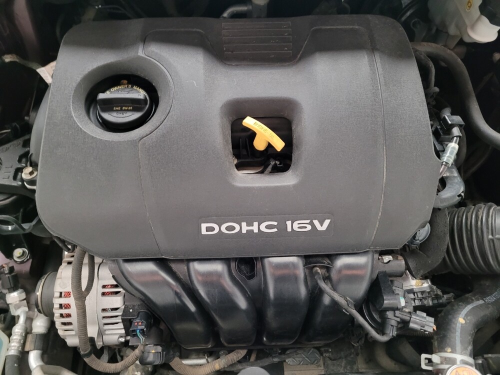 2017 Kia Forte in Montclair, CA 91763 - 18071970 30