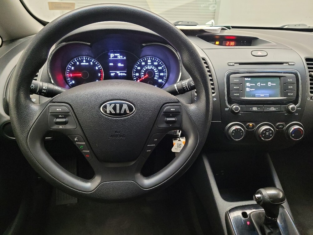 2017 Kia Forte in Montclair, CA 91763 - 18071970 22