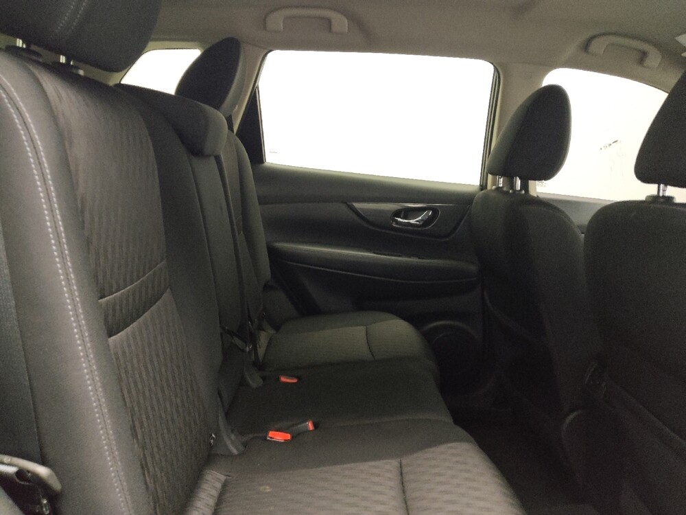 2017 Nissan Rogue in Knoxville, TN 37923 - 18071975 19