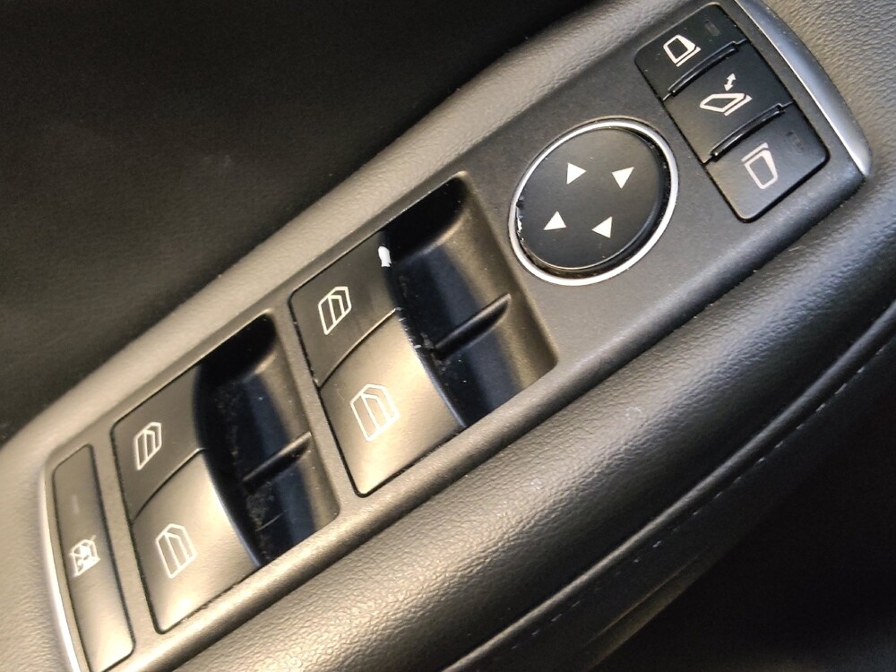 2019 INFINITI QX30 in Wilmington, NC 28405 - 18072000 27