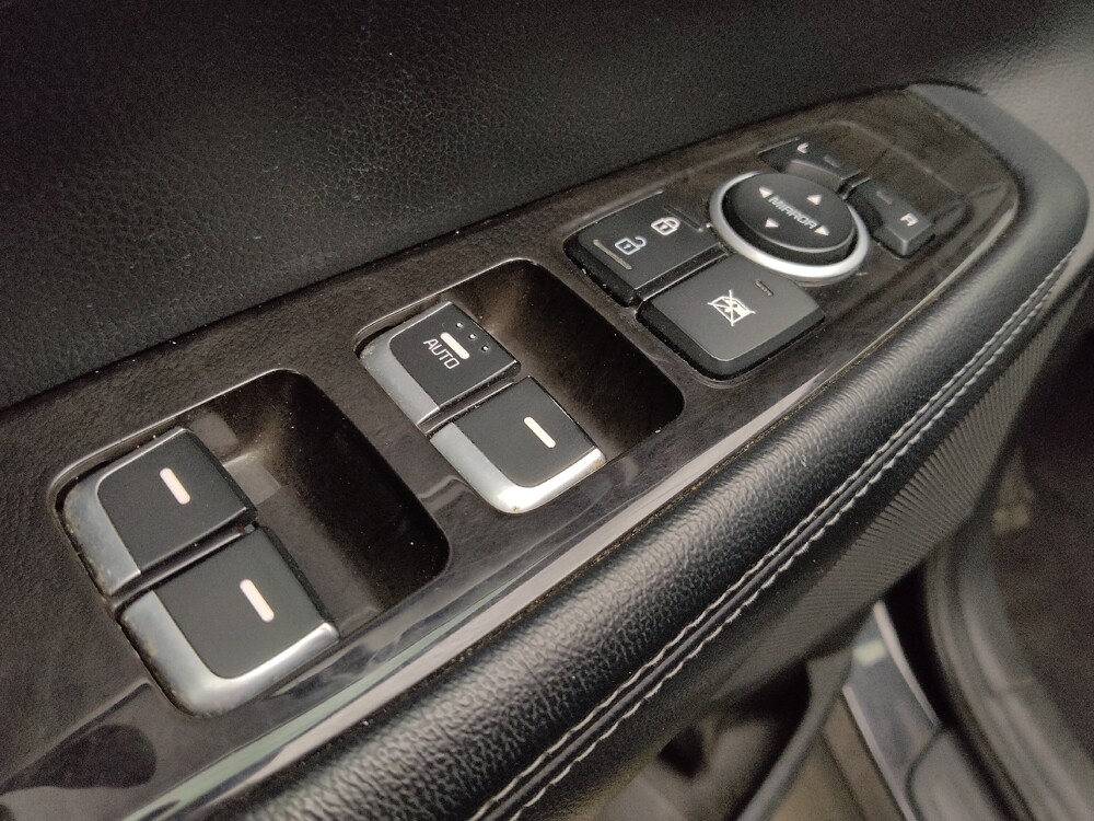 2018 Kia Sorento in Lakewood, CO 80215 - 18072003 27