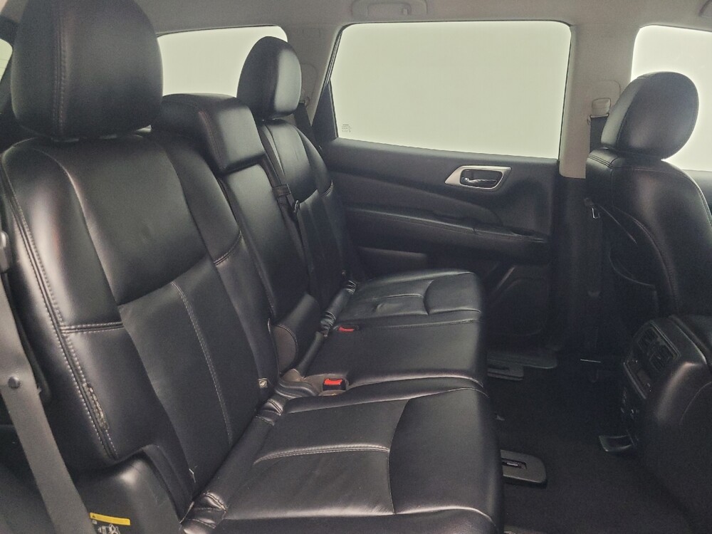 2018 Nissan Pathfinder in Highland, IN 46322 - 18072020 19