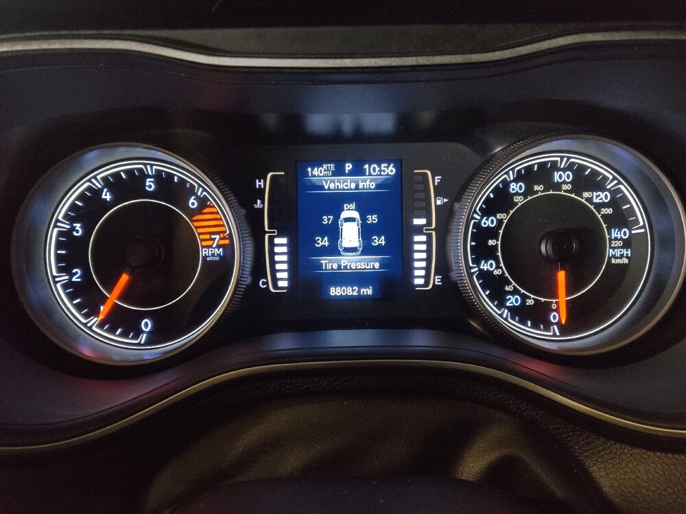 2019 Jeep Cherokee in Sanford, FL 32773 - 18072048 23