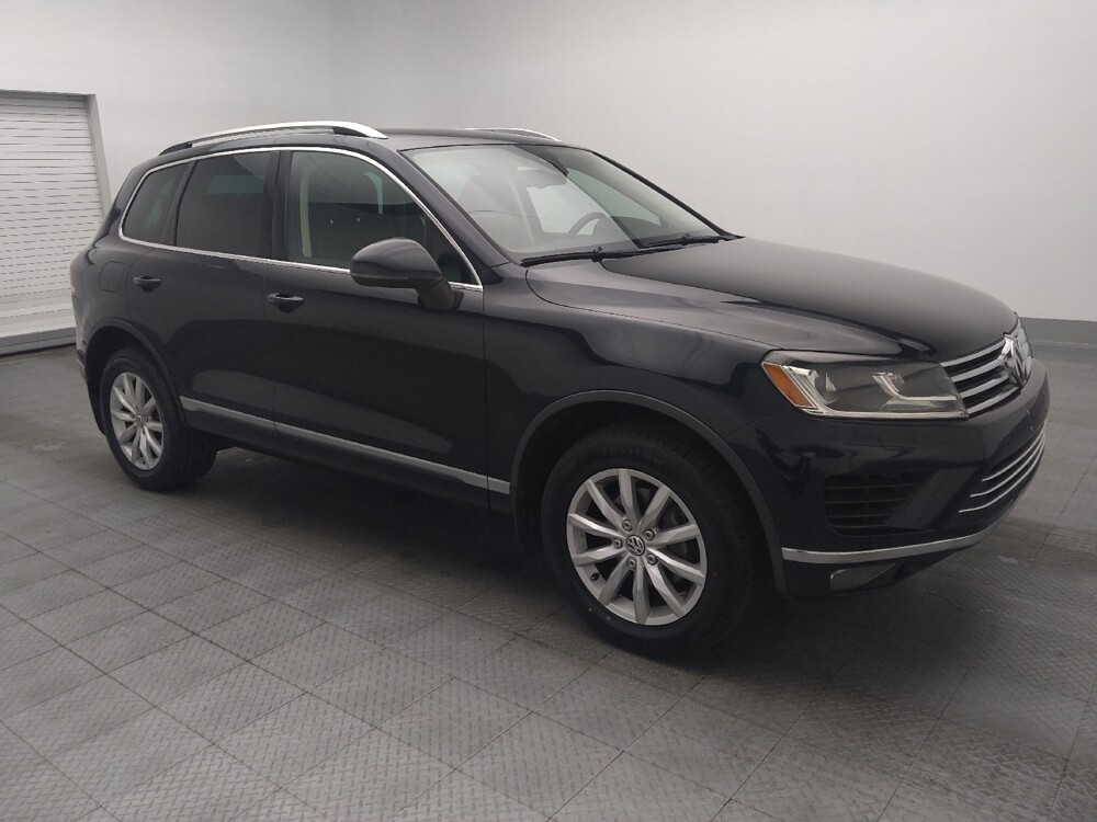 2016 Volkswagen Touareg in Sanford, FL 32773 - 18072083 11
