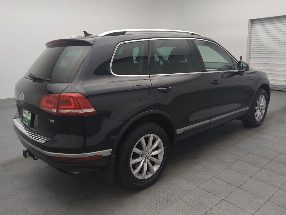2016 Volkswagen Touareg in Sanford, FL 32773 - 18072083 10