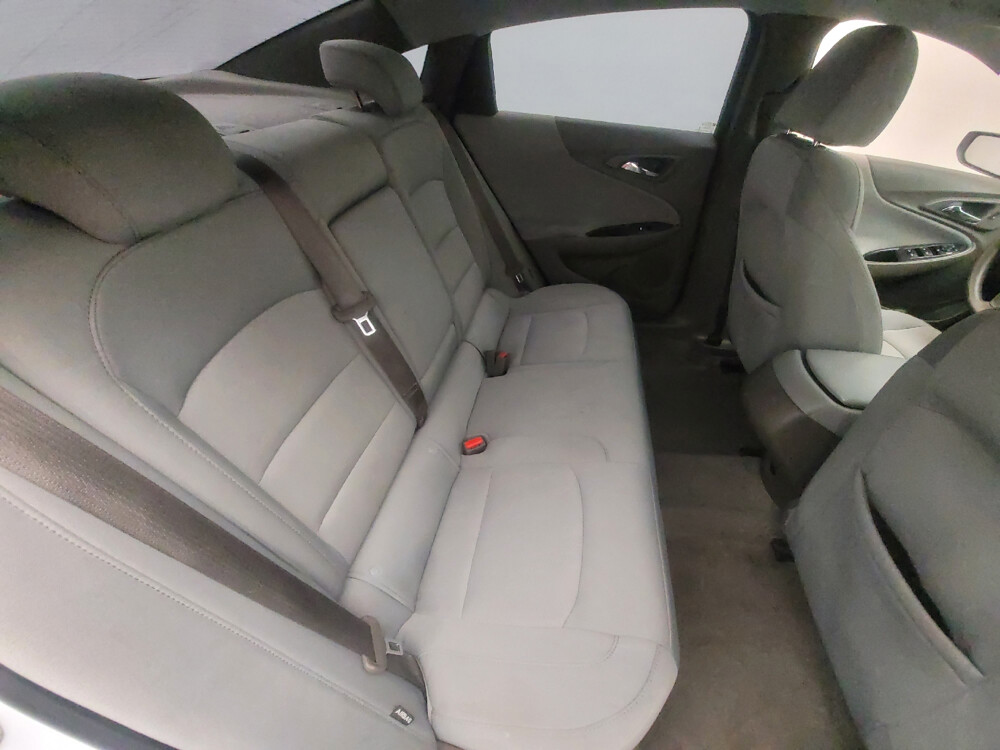 2016 Chevrolet Malibu in Corpus Christi, TX 78412 - 18072093 19