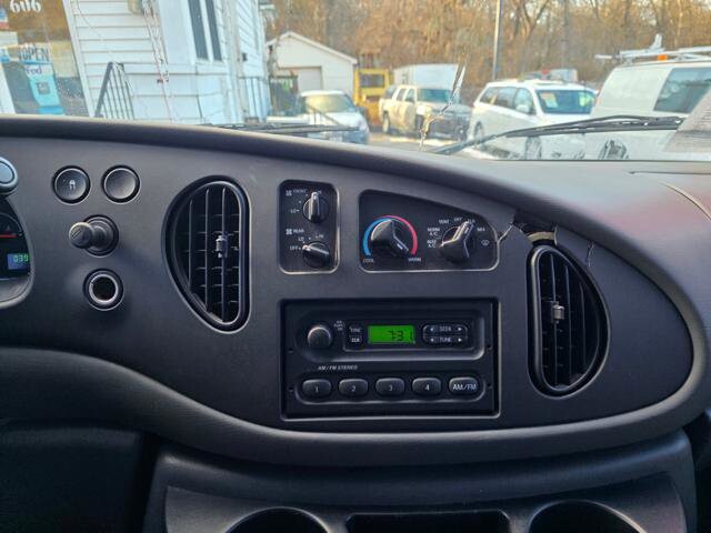 2007 Ford E-350 and Econoline 350 in Blauvelt, NY 10913 - 18072139 17