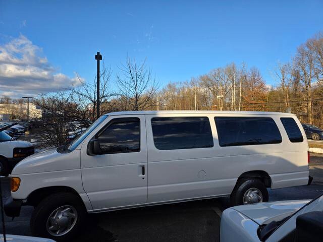 2007 Ford E-350 and Econoline 350 in Blauvelt, NY 10913 - 18072139 4
