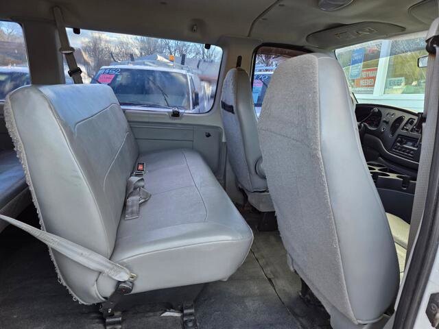 2007 Ford E-350 and Econoline 350 in Blauvelt, NY 10913 - 18072139 45