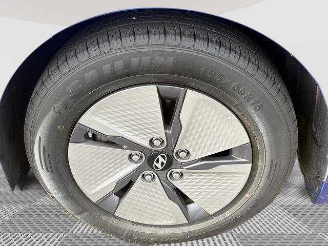 2022 Hyundai Ioniq in Mesa, AZ 85212 - 18072141 11