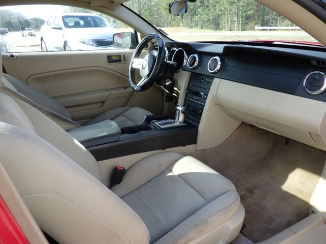 2007 Ford Mustang in Flowery Branch, GA 30542 - 18072144 7