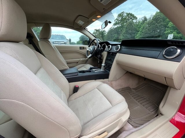 2007 Ford Mustang in Flowery Branch, GA 30542 - 18072144 8