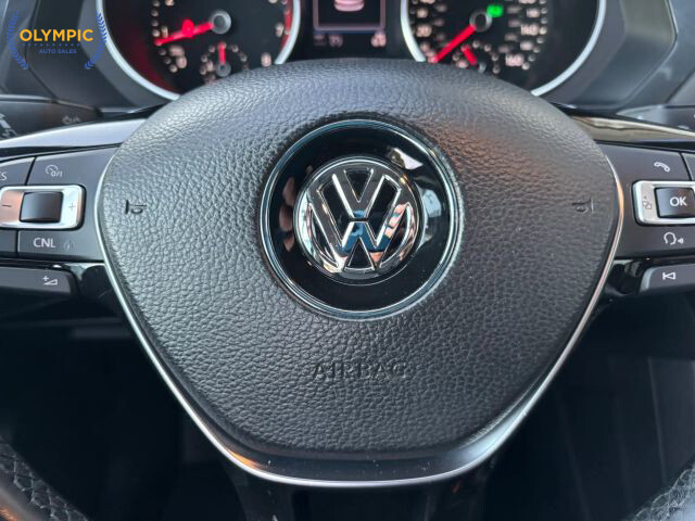 2018 Volkswagen Tiguan in Decatur, GA 30032 - 18072152 23