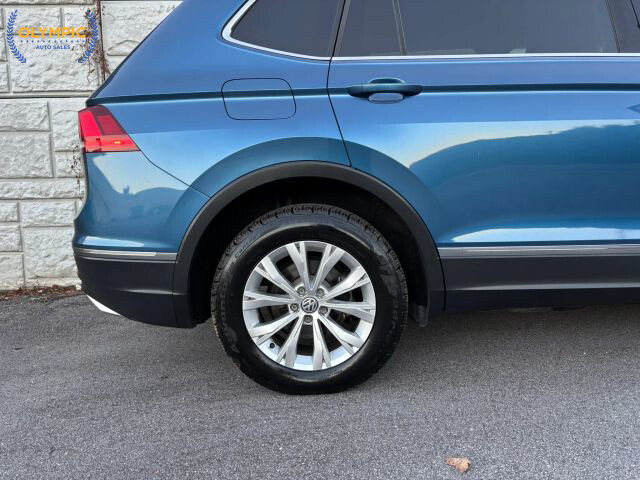 2018 Volkswagen Tiguan in Decatur, GA 30032 - 18072152 12