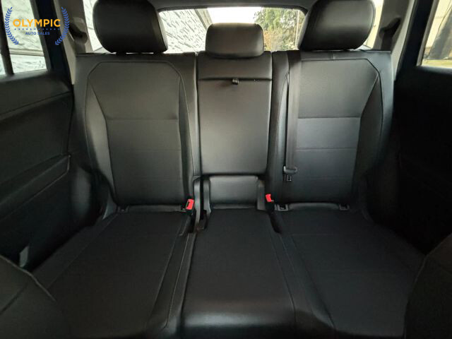 2018 Volkswagen Tiguan in Decatur, GA 30032 - 18072152 40