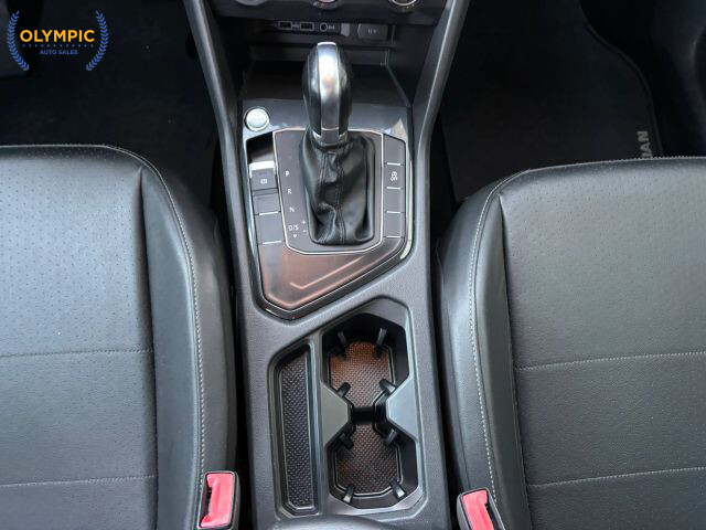 2018 Volkswagen Tiguan in Decatur, GA 30032 - 18072152 30