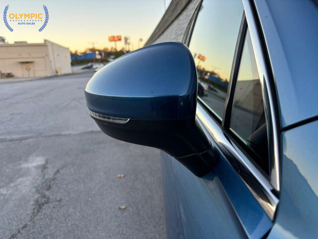 2018 Volkswagen Tiguan in Decatur, GA 30032 - 18072152 14