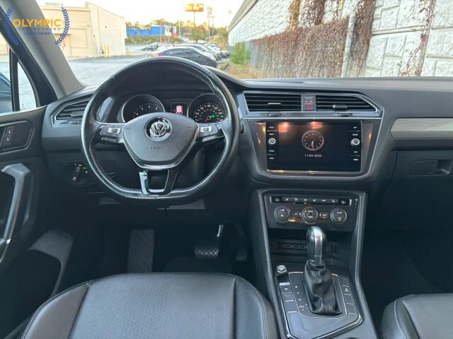 2018 Volkswagen Tiguan in Decatur, GA 30032 - 18072152 20