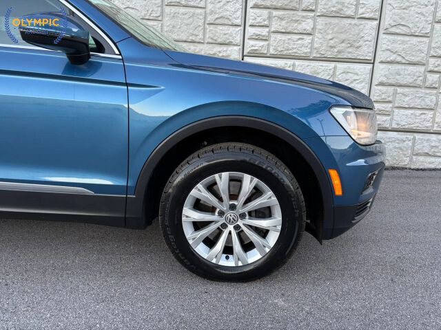 2018 Volkswagen Tiguan in Decatur, GA 30032 - 18072152 11