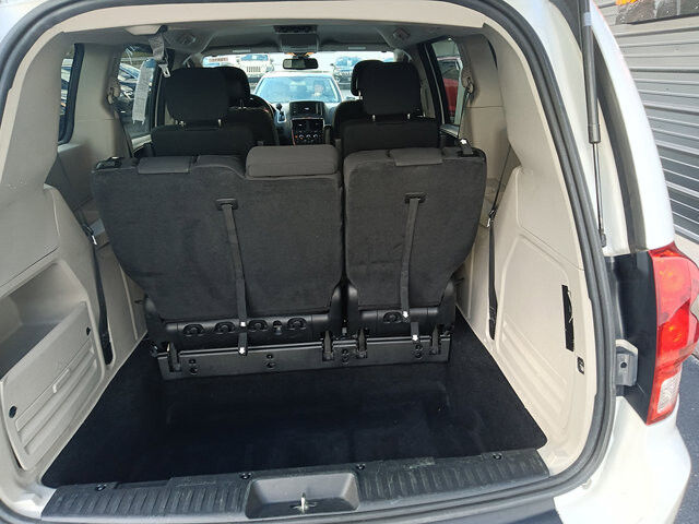 2019 Dodge Grand Caravan in DuBois, PA 15801 - 18072156 11