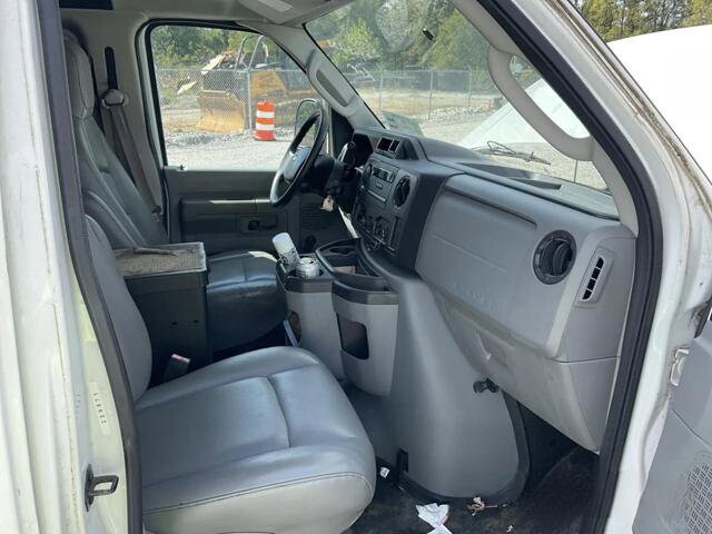 2010 Ford E-250 and Econoline 250 in Blauvelt, NY 10913 - 18072158 10