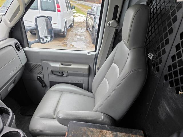 2010 Ford E-250 and Econoline 250 in Blauvelt, NY 10913 - 18072158 25