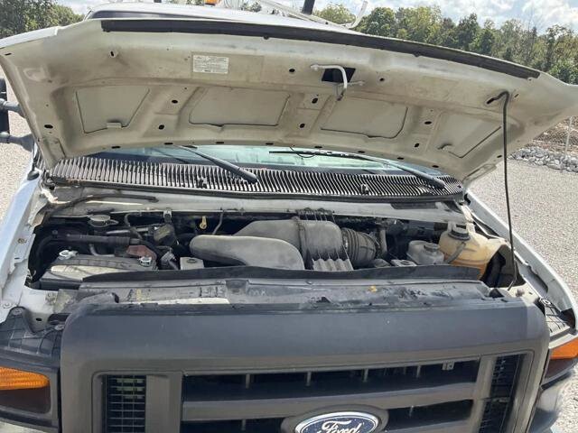2010 Ford E-250 and Econoline 250 in Blauvelt, NY 10913 - 18072158 12