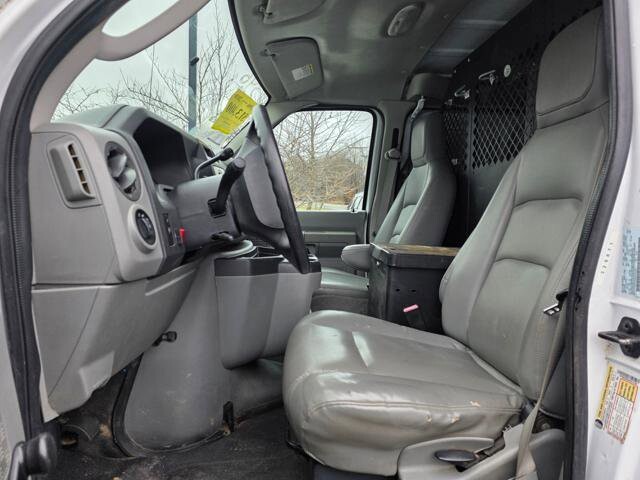 2010 Ford E-250 and Econoline 250 in Blauvelt, NY 10913 - 18072158 11