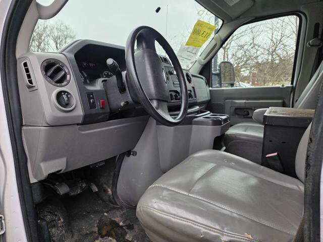 2010 Ford E-250 and Econoline 250 in Blauvelt, NY 10913 - 18072158 10