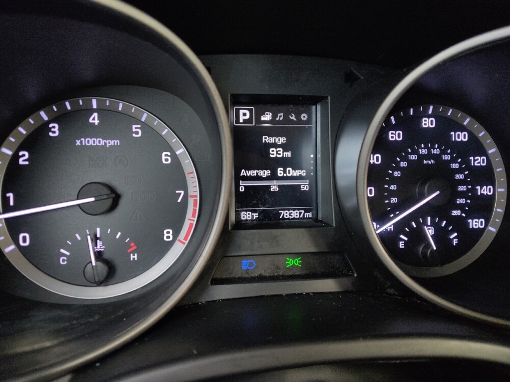 2018 Hyundai Santa Fe in Morrow, GA 30260 - 18072179 23