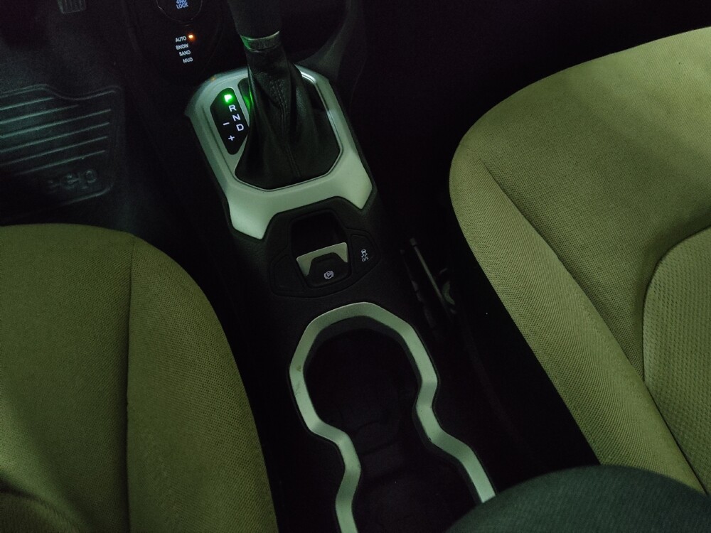 2016 Jeep Renegade in Macon, GA 31210 - 18072186 26