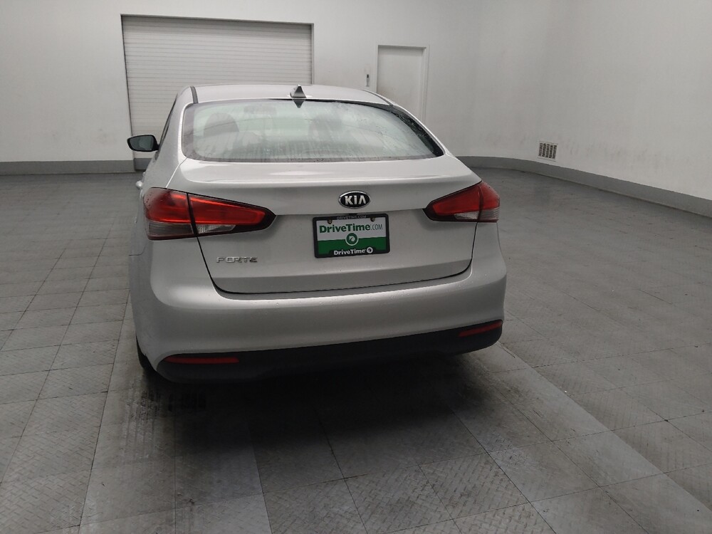 2018 Kia Forte in Union City, GA 30291 - 18072197 6