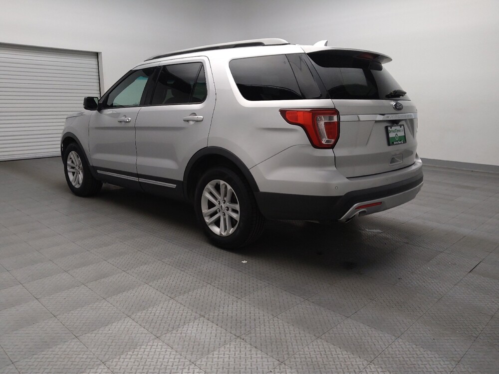 2017 Ford Explorer in Lubbock, TX 79424 - 18072203 5
