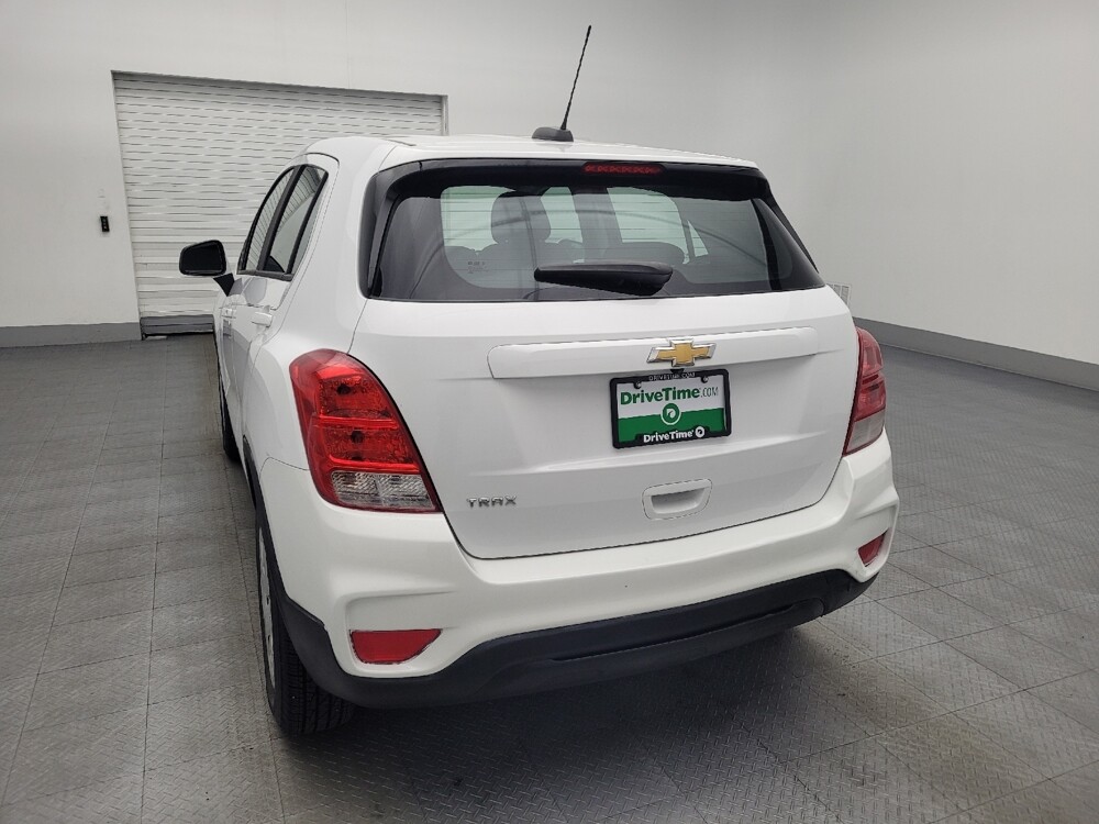 2017 Chevrolet Trax in Jacksonville, FL 32210 - 18072227 6