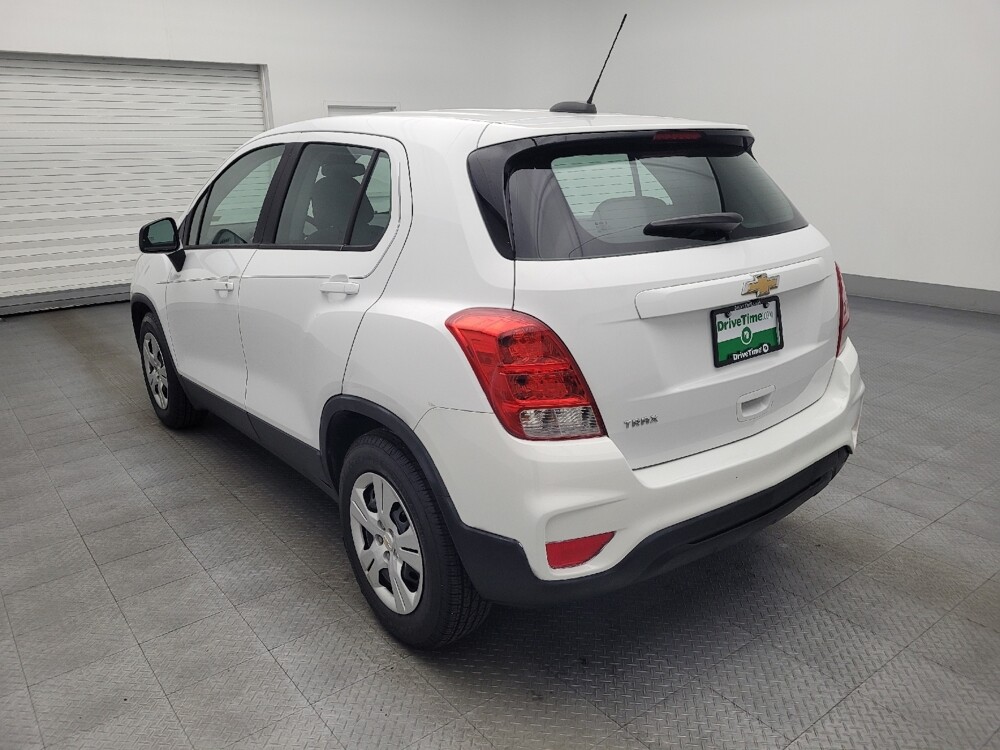 2017 Chevrolet Trax in Jacksonville, FL 32210 - 18072227 5