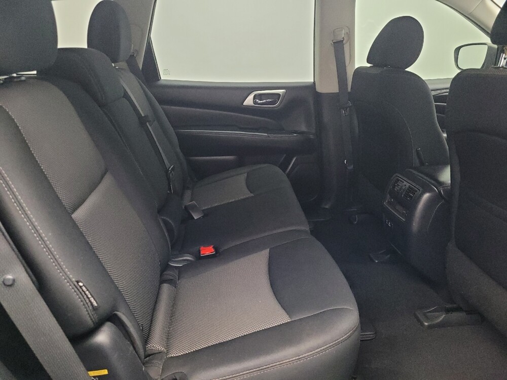 2020 Nissan Pathfinder in Savannah, GA 31419 - 18072243 19