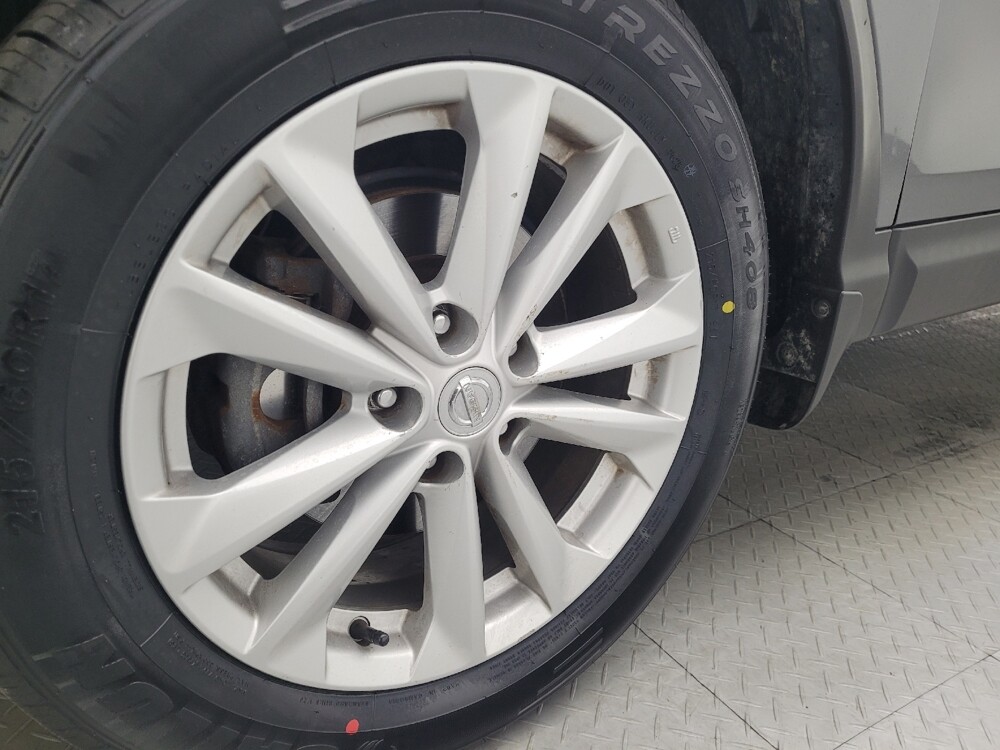 2018 Nissan Rogue Sport in Kissimmee, FL 34744 - 18072248 31