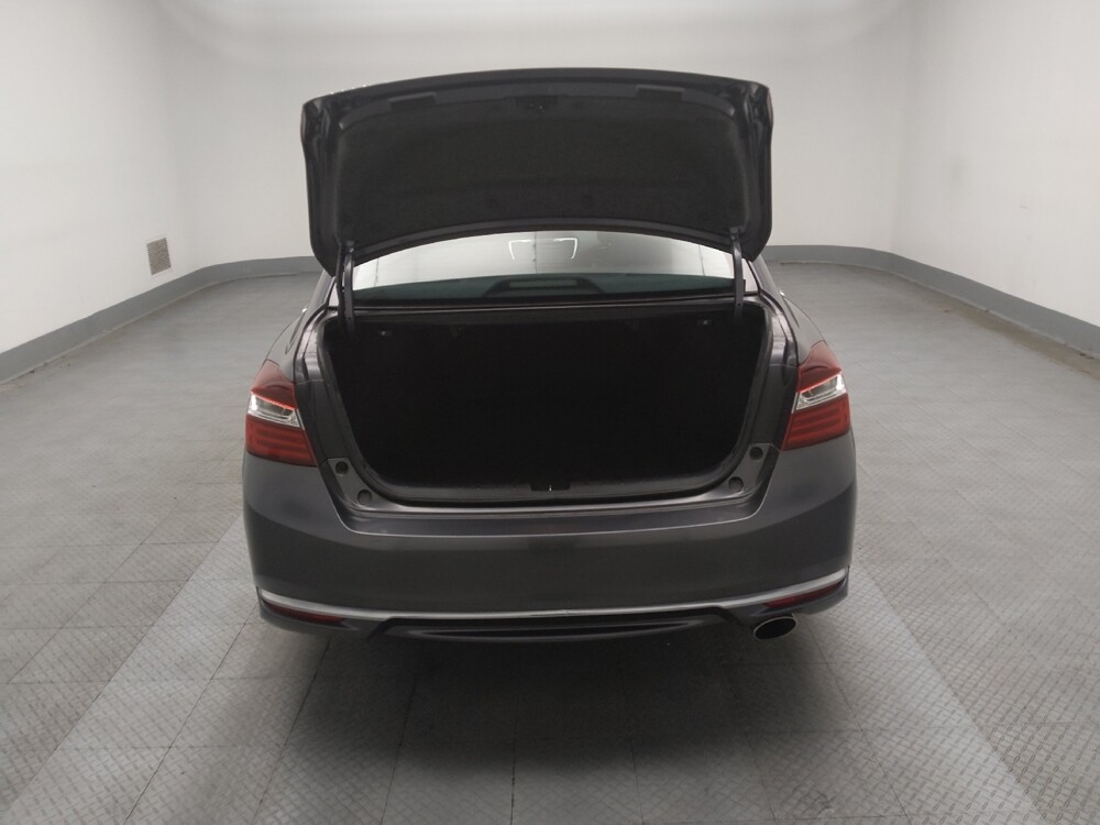 2016 Honda Accord in Des Moines, IA 50310 - 18072308 29