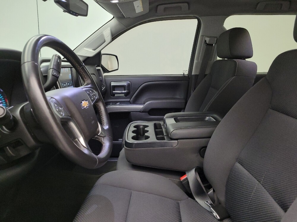 2018 Chevrolet Silverado 1500 in Maple Heights, OH 44137 - 18072317 17